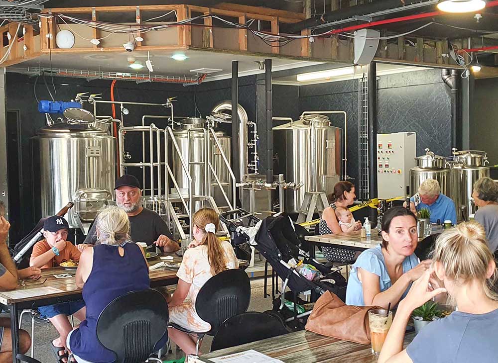 天泰300升啤酒設(shè)備 美國(guó)案例